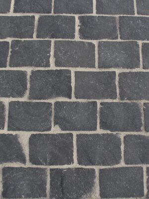 TB Basaltkei Rion 14x20x5-7cm Antraciet